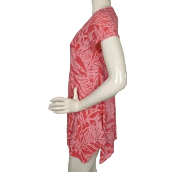 FRESH PRODUCE Top, M, Pink, Leaf print, Short sleeves, Asymmetrical Hem, Pocket - Picture 14 of 14